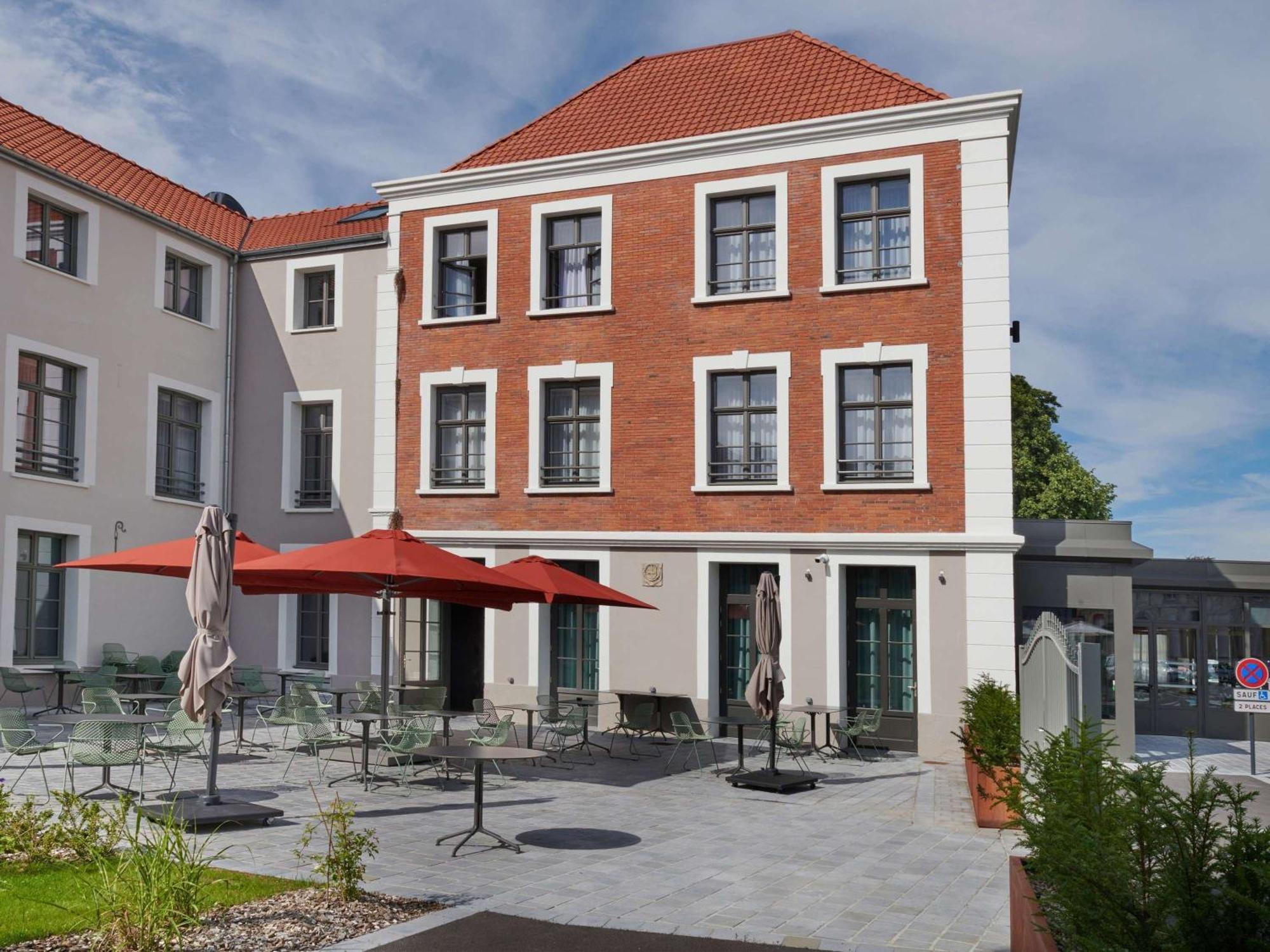 Mercure Saint Omer Centre Gare Ngoại thất bức ảnh